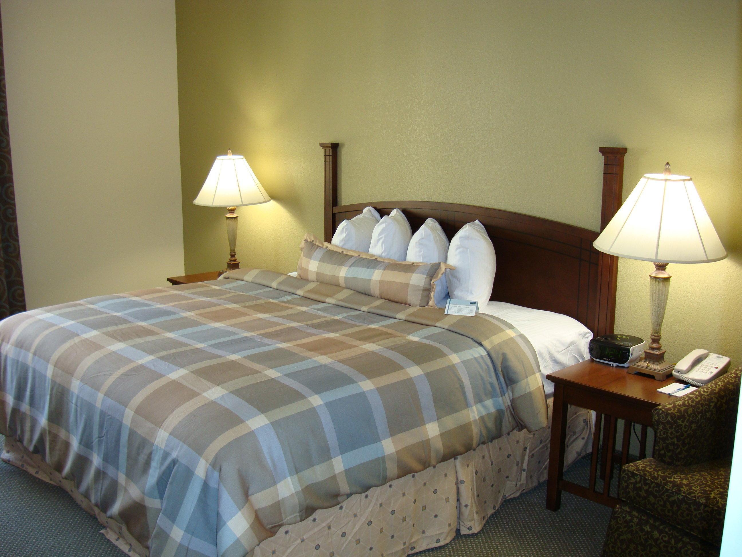 Staybridge Suites Phoenix Glendale Sports Dist By Ihg Номер фото