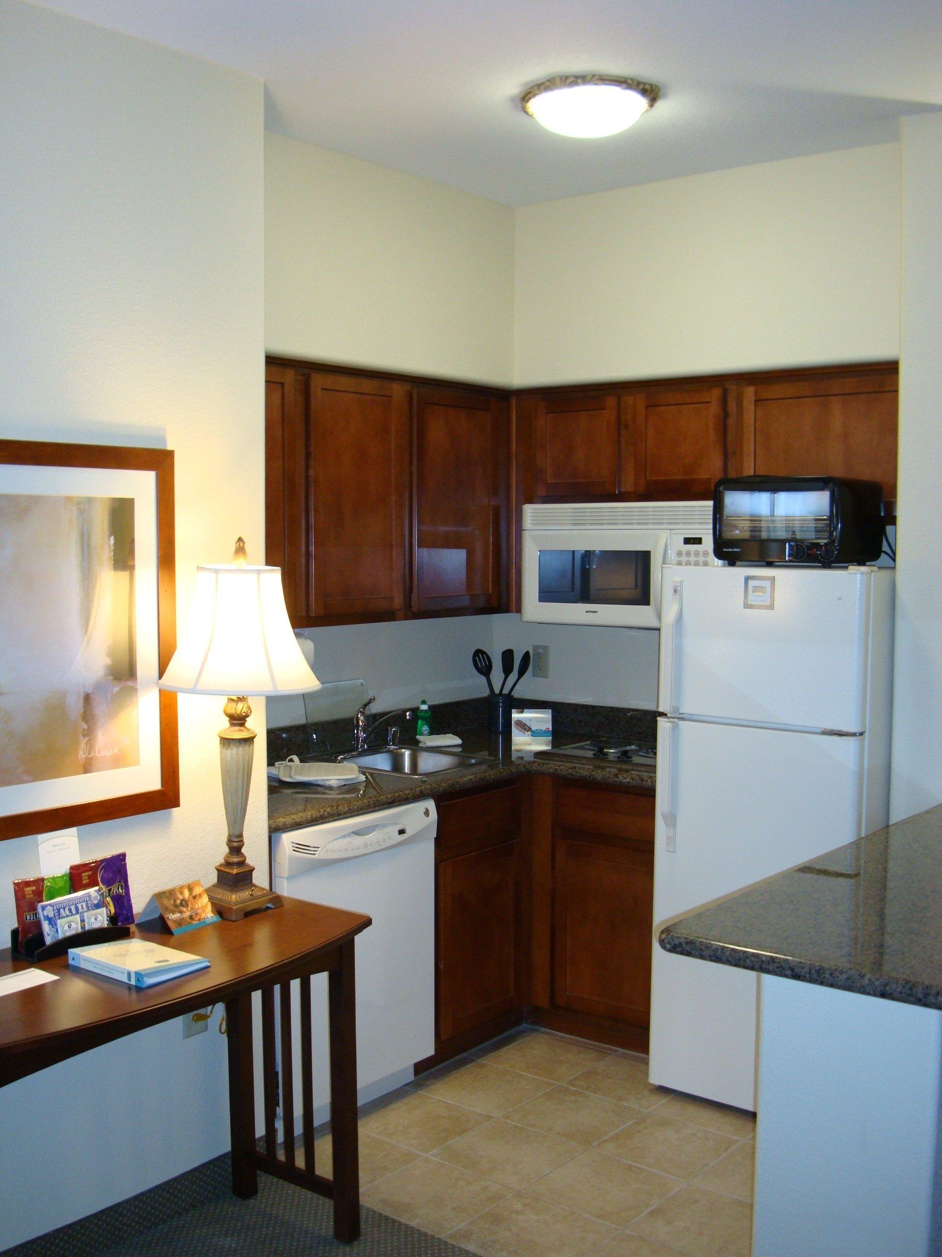 Staybridge Suites Phoenix Glendale Sports Dist By Ihg Номер фото