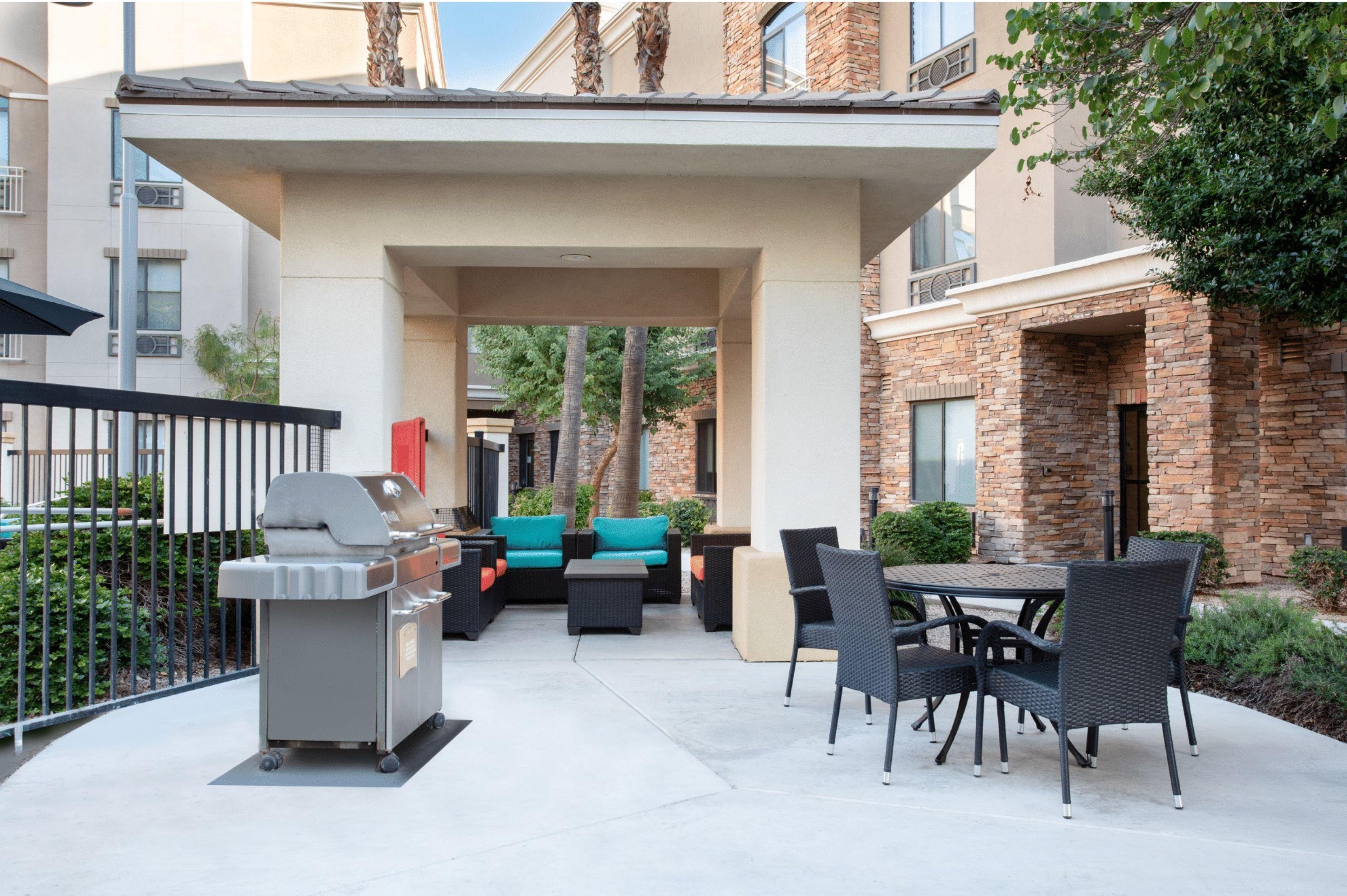 Staybridge Suites Phoenix Glendale Sports Dist By Ihg Екстер'єр фото